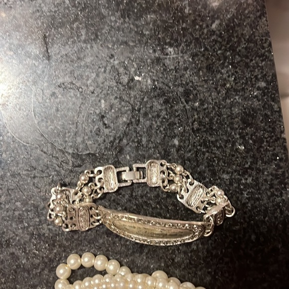 Silver and Pearl bracelets. Vintage 1980’s - Picture 3 of 4